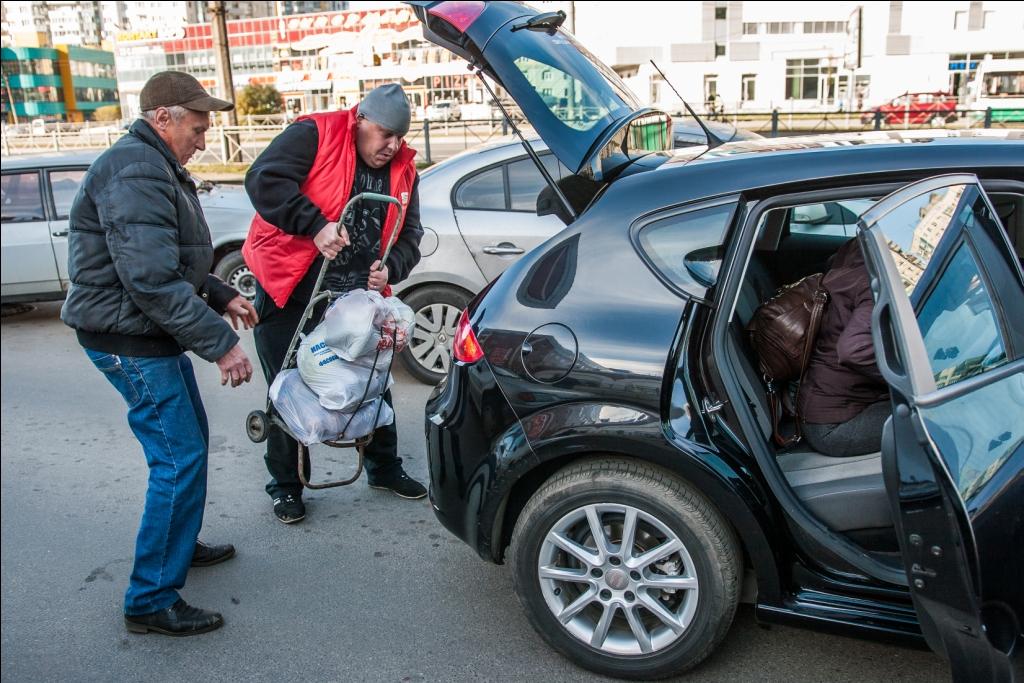 09 10 2013_SEAT day of good deeds in SPb7.jpg